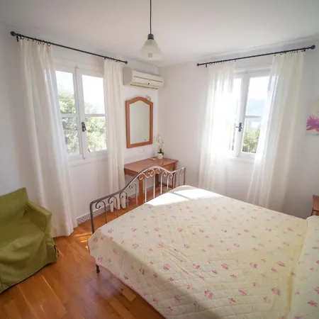 Lefki Villas * Lefki