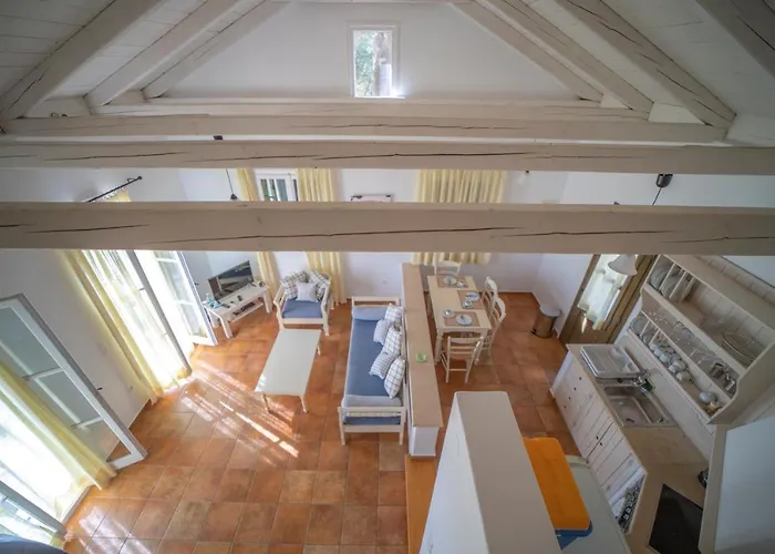 Villa Lefki Villas *